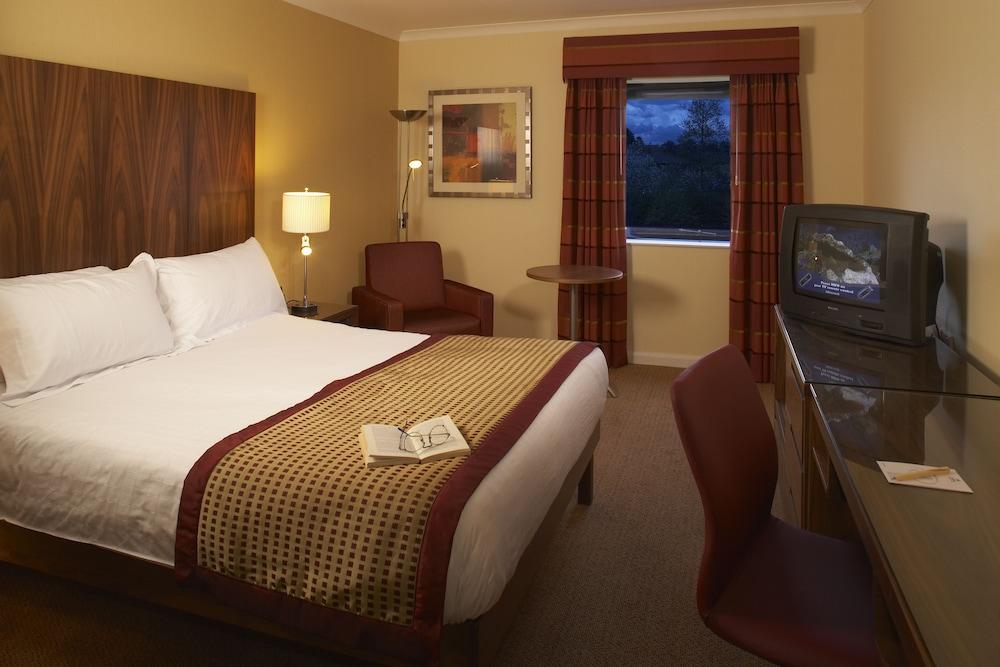 Delta Hotels By Marriott Milton Keynes Quarto foto